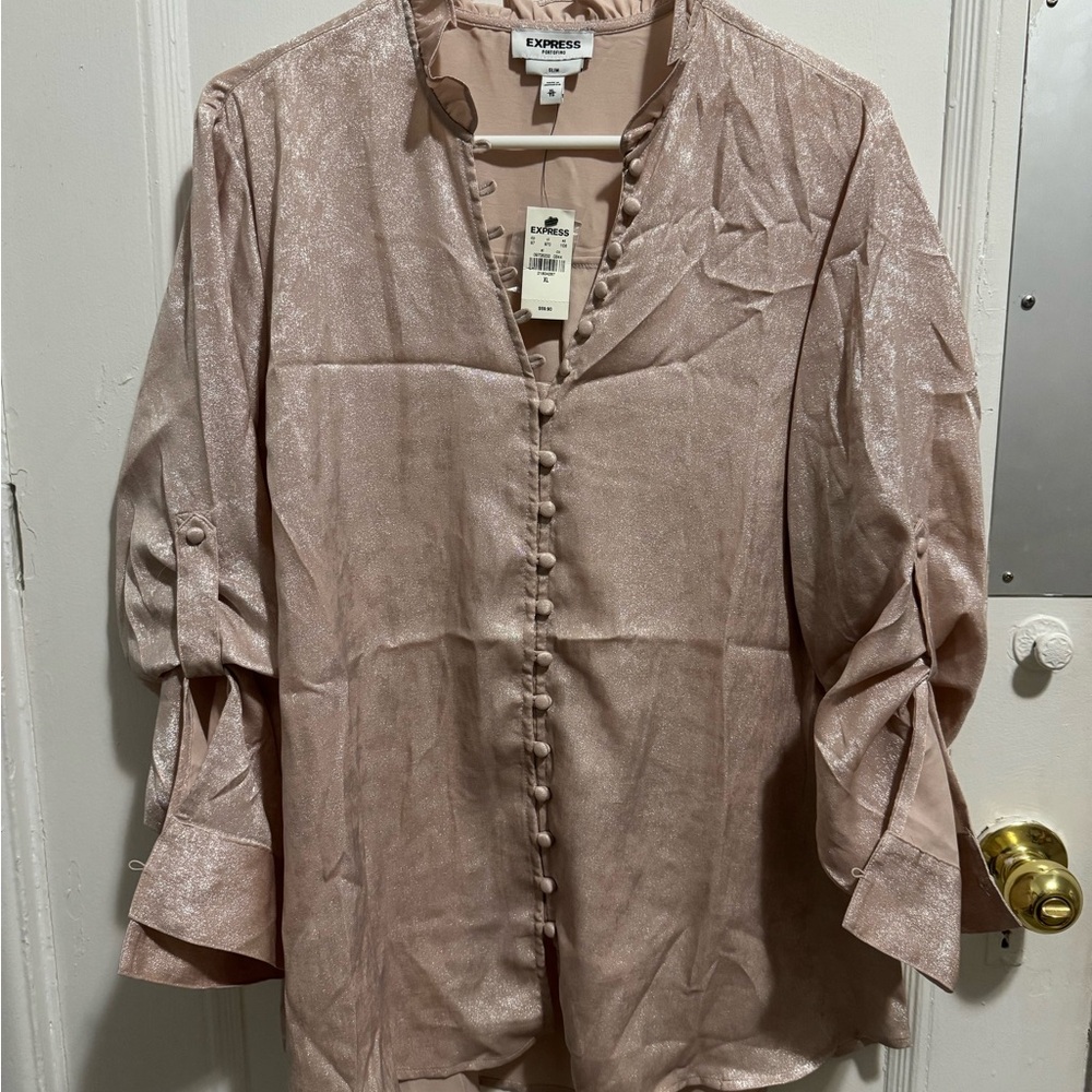 Express Women's Pink Button-Up Top